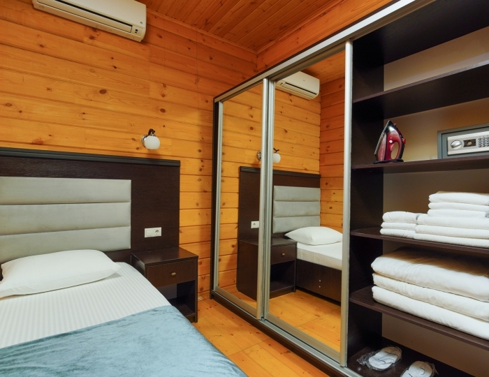 Делюкс 2-местный деревянный 1 этаж с 3-мя доп.местами - Курортный отель «Славянка»