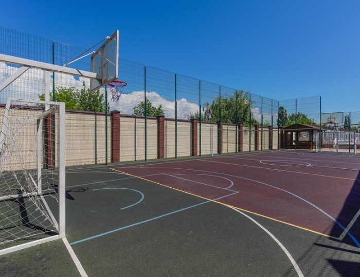 Баскетбольное поле - Курортный отель «Славянка»