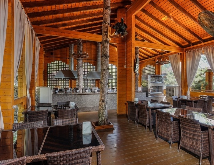 Бар у бассейна - Курортный отель «Славянка»